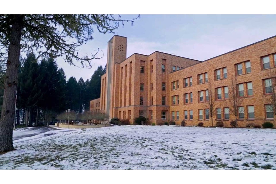 Delphian School campus 13