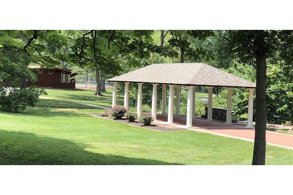 Thomas Jefferson School campus 12