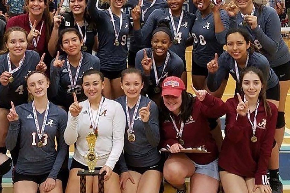 Bishop Alemany High School campus 15